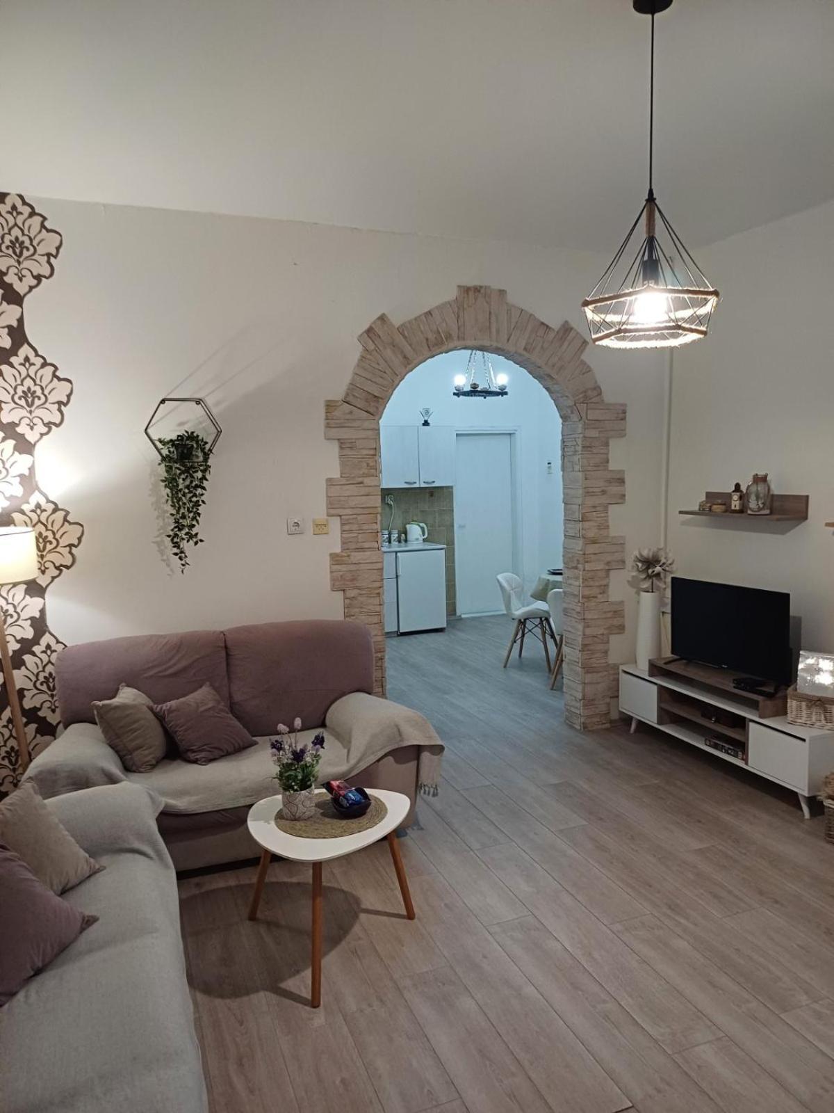 Apartment Green Free Private Parking Novi Sad Exterior photo