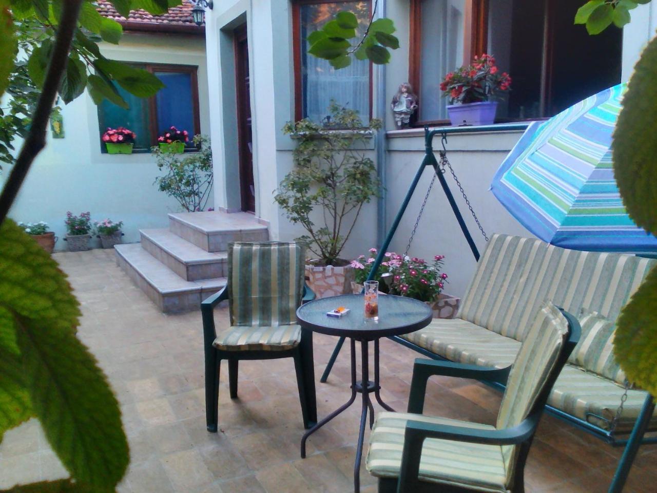 Apartment Green Free Private Parking Novi Sad Exterior photo